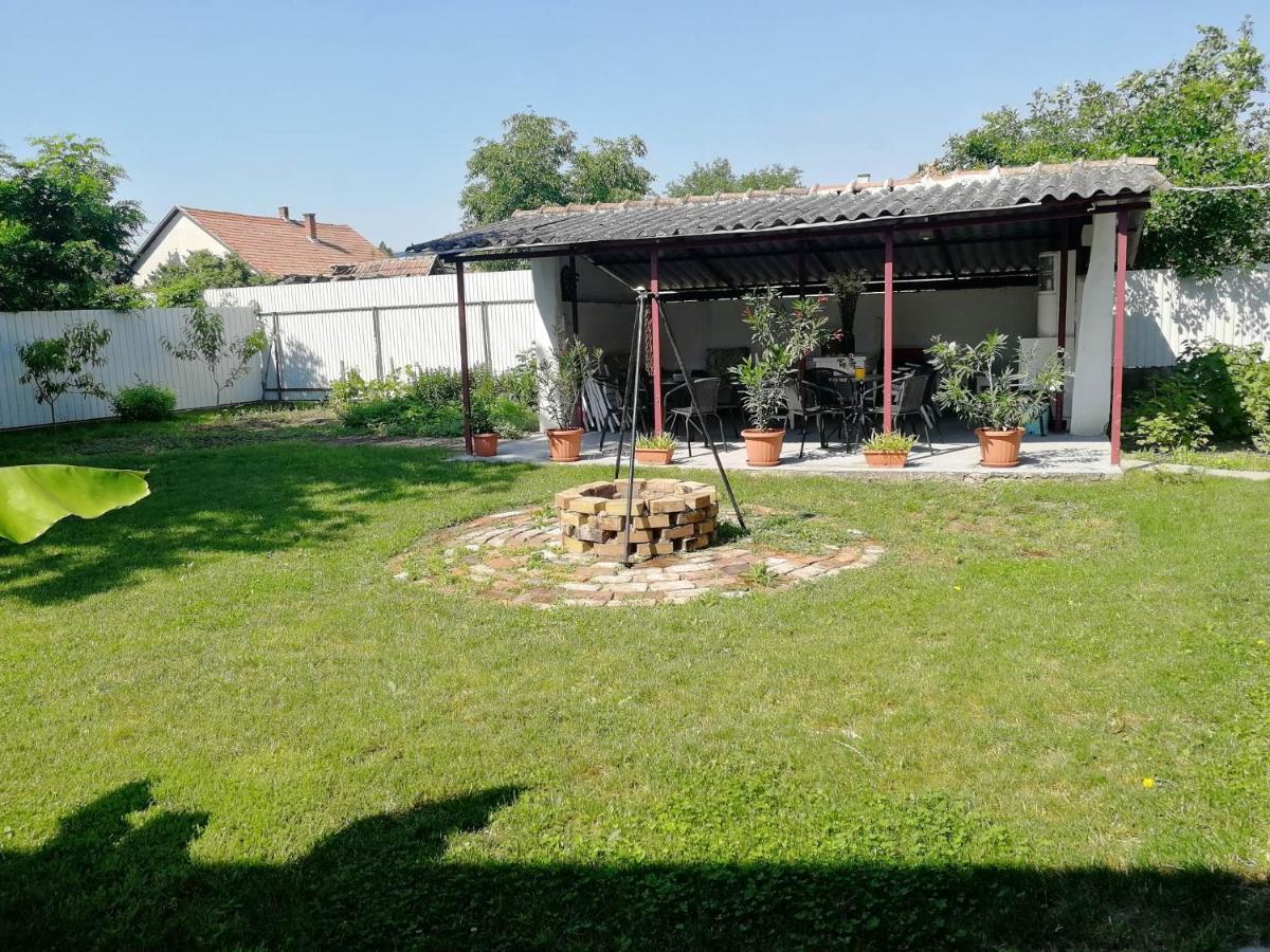 Gyomaendrőd Zsuzsanna Vendeghaz酒店 外观 照片